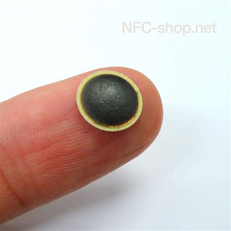 tiny nfc tag